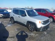 ✅ 2017 Jeep Renegade Sport • VIN: ZACCJAAH3HPF00275 • Lot: 41353370. Wystawiony na IAAI z przebiegiem 134 479 mil. Bezpłatny archiwum sprzedaży aukcyjnych z USA i szczegółowy raport historii pojazdu na DreamBid. Zdjęcie 1.