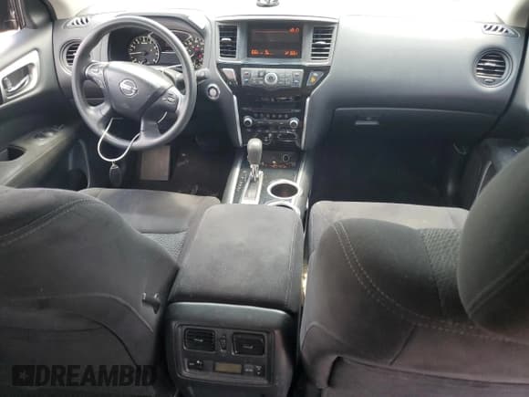 ✅ 2016 Nissan Pathfinder Platinum • VIN: 5N1AR2MN2GC646608 • Лот: 64421905. Опубликован ранее на Copart с пробегом 147 009 миль. Бесплатный доступ к архиву аукционных продаж из США и подробный отчёт об истории автомобиля на DreamBid. Изображение 8.