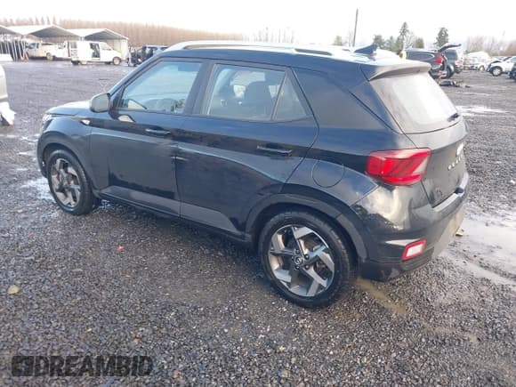 ✅ 2022 Hyundai Venue Limited • VIN: KMHRC8A33NU142442 • Lot: 41317961. Listed on IAAI with 46,912 mi. Free auction sales archive from the USA and detailed vehicle history report at DreamBid. Image 3.