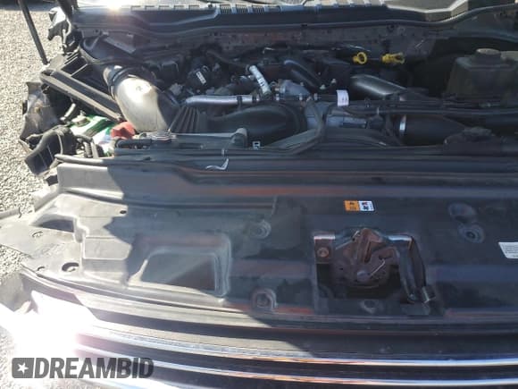 ✅ 2019 Ford F-250 XLT • VIN: 1FT7W2BTXKEF68133 • Lot: 90440475. Listed on Copart with 79,838 mi. Free auction sales archive from the USA and detailed vehicle history report at DreamBid. Image 11.