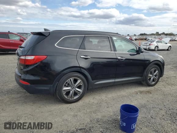 ✅ 2016 Hyundai Santa Fe Limited • VIN: KM8SR4HF5GU145452 • Лот: 86314865. Опубликован ранее на Copart с пробегом 133 029 миль. Бесплатный доступ к архиву аукционных продаж из США и подробный отчёт об истории автомобиля на DreamBid. Изображение 3.