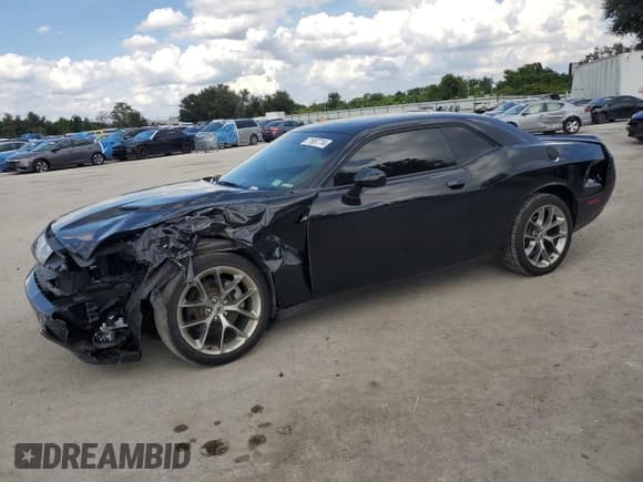 ✅ 2021 Dodge Challenger SXT • VIN: 2C3CDZAG6MH638194 • Lot: 73024644. Wystawiony na Copart z przebiegiem 30 607 mil. Bezpłatny archiwum sprzedaży aukcyjnych z USA i szczegółowy raport historii pojazdu na DreamBid. Zdjęcie 1.