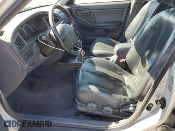 ✅ 2001 Hyundai Elantra GT • VIN: KMHDN55D61U029925 • Lot: 68719125. Wystawiony na Copart z przebiegiem 213 455 mil. Bezpłatny archiwum sprzedaży aukcyjnych z USA i szczegółowy raport historii pojazdu na DreamBid. Zdjęcie 7.