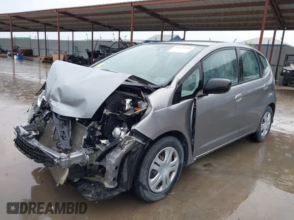 ✅ 2009 Honda Fit • VIN: JHMGE88209S016008 • Лот: 42472161. Опубликован ранее на IAAI с пробегом 85 555 миль. Бесплатный доступ к архиву аукционных продаж из США и подробный отчёт об истории автомобиля на DreamBid. Изображение 2.