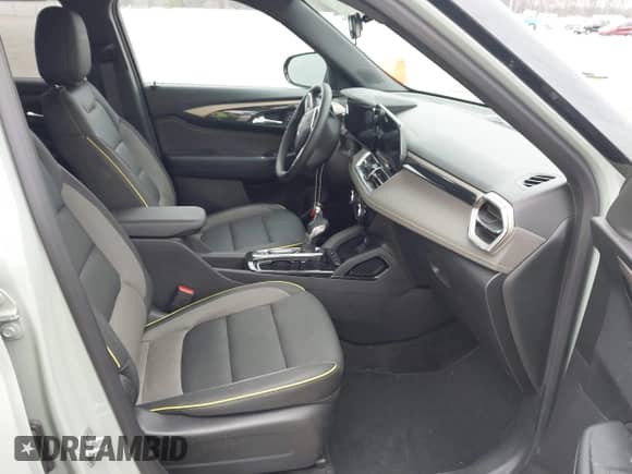 2025 Chevrolet TrailBlazer ACTIV с VIN KL79MVSL6SB013758, выставлен на аукционе IAAI как лот 41750876 с пробегом 4 762 миль миль и . История ставок и продаж доступна на DreamBid. Изображение 5.