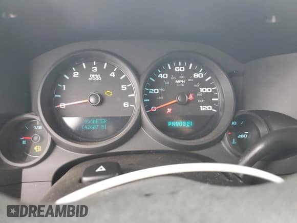 ✅ 2013 Chevrolet Silverado 1500 LS • VIN: 3GCPKREA6DG246499 • Lot: 81746165. Wystawiony na Copart z przebiegiem 142 687 mil mil. Skorzystaj z bezpłatnego archiwum sprzedaży aukcyjnych z USA i zobacz szczegółowy raport historii pojazdu na DreamBid. Zdjęcie 9.