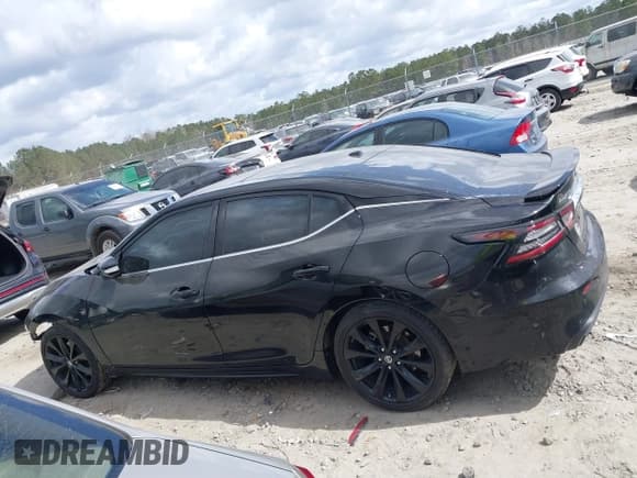 ✅ 2020 Nissan Maxima SR • VIN: 1N4AA6EV7LC384991 • Lot: 41699772. Wystawiony na IAAI z przebiegiem 32 921 mil. Bezpłatny archiwum sprzedaży aukcyjnych z USA i szczegółowy raport historii pojazdu na DreamBid. Zdjęcie 14.
