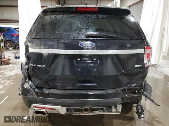 ✅ 2017 Ford Explorer Platinum • VIN: 1FM5K8HT4HGC88875 • Lot: 46108605. Wystawiony na Copart z przebiegiem 99 503 mil. Bezpłatny archiwum sprzedaży aukcyjnych z USA i szczegółowy raport historii pojazdu na DreamBid. Zdjęcie 6.
