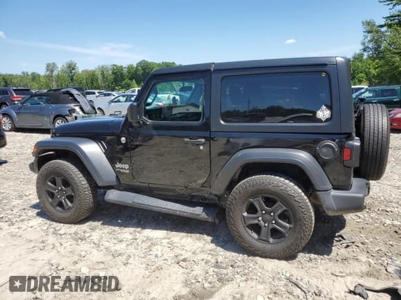 ✅ 2020 Jeep Wrangler Willys • VIN: 1C4GJXAN6LW181086 • Lot: 61306724. Listed on Copart with 52,026 mi. Free auction sales archive from the USA and detailed vehicle history report at DreamBid. Image 2.