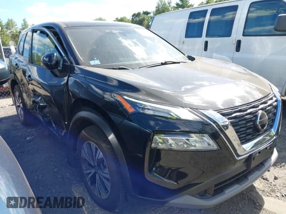 ✅ 2021 Nissan Rogue SV • VIN: JN8AT3BB8MW214494 • Lot: 43070179. Wystawiony na IAAI z przebiegiem 35 377 mil. Bezpłatny archiwum sprzedaży aukcyjnych z USA i szczegółowy raport historii pojazdu na DreamBid. Zdjęcie 1.