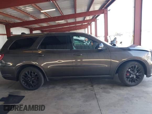 2015 Dodge Durango R/T z VIN 1C4SDHCT8FC759925, wystawiony jako IAAI lot #43089087 z przebiegiem 196 142 mil mil oraz . Historia ofert i sprzedaży dostępna na DreamBid. Obrazek 13.