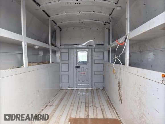 ✅ 2019 Ram ProMaster • VIN: 3C7WRVKG2KE512637 • Лот: 80774615. Опубликован ранее на Copart с пробегом 71 332 миль. Бесплатный доступ к архиву аукционных продаж из США и подробный отчёт об истории автомобиля на DreamBid. Изображение 6.