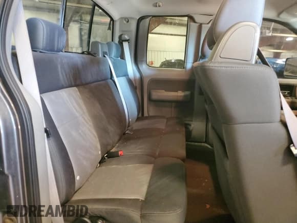 ✅ 2007 Ford F-150 XLT • VIN: 1FTPX14V47FA59968 • Lot: 86500135. Listed on Copart with 172,372 mi. Free auction sales archive from the USA and detailed vehicle history report at DreamBid. Image 10.