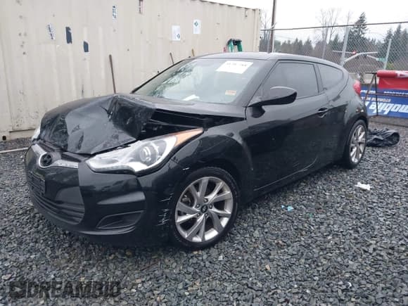 ✅ 2016 Hyundai Veloster • VIN: KMHTC6AD2GU248693 • Lot: 41207288. Wystawiony na IAAI z przebiegiem 67 829 mil. Bezpłatny archiwum sprzedaży aukcyjnych z USA i szczegółowy raport historii pojazdu na DreamBid. Zdjęcie 17.