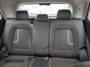 ✅ 2023 Hyundai Venue SEL • VIN: KMHRC8A38PU221723 • Lot: 47937895. Wystawiony na Copart z przebiegiem 33 550 mil. Bezpłatny archiwum sprzedaży aukcyjnych z USA i szczegółowy raport historii pojazdu na DreamBid. Zdjęcie 10.