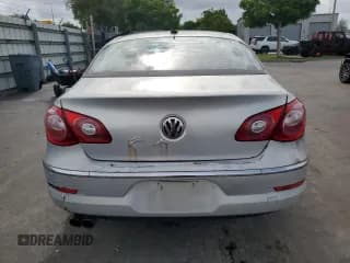 ✅ 2011 Volkswagen CC Sport • VIN: WVWNN7ANXBE725718 • Lot: 64894845. Wystawiony na Copart z przebiegiem 110 536 mil. Bezpłatny archiwum sprzedaży aukcyjnych z USA i szczegółowy raport historii pojazdu na DreamBid. Zdjęcie 6.