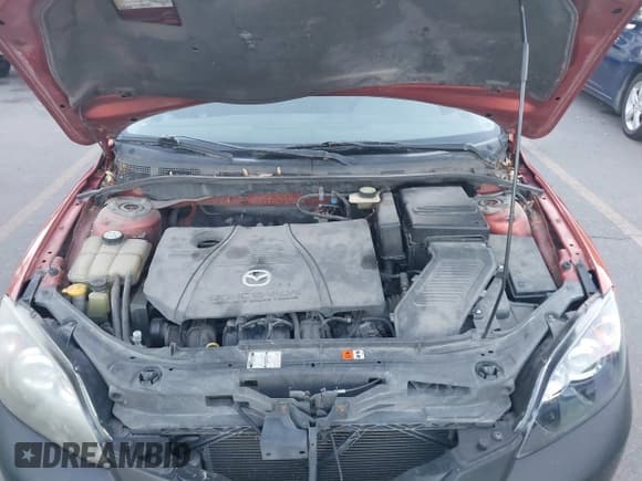 ✅ 2005 Mazda 3 s • VIN: JM1BK143951319394 • Lot: 42707804. Listed on IAAI with 182,611 mi. Free auction sales archive from the USA and detailed vehicle history report at DreamBid. Image 10.