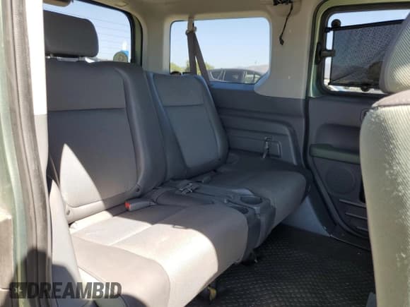 ✅ 2004 Honda Element EX • VIN: 5J6YH18594L001132 • Lot: 83769515. Listed on Copart with 215,788 mi. Free auction sales archive from the USA and detailed vehicle history report at DreamBid. Image 11.