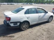 ✅ 2010 Volkswagen Jetta Limited Edition • VIN: 3VWRZ7AJ7AM058938 • Lot: 42348838. Listed on IAAI with 102,482 mi. Free auction sales archive from the USA and detailed vehicle history report at DreamBid. Image 4.