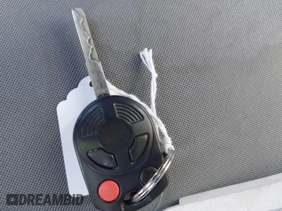 ✅ 2016 Ford Escape SE • VIN: 1FMCU9G98GUA28086 • Lot: 43667528. Listed on IAAI with 27,553 mi. Free auction sales archive from the USA and detailed vehicle history report at DreamBid. Image 11.