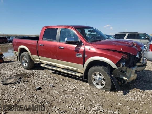 ✅ 2011 Ram 2500 Laramie Longhorn • VIN: 3D7UT2CL3BG567415 • Лот: 82193645. Опубликован ранее на Copart с пробегом 233 147 миль. Бесплатный доступ к архиву аукционных продаж из США и подробный отчёт об истории автомобиля на DreamBid. Изображение 4.