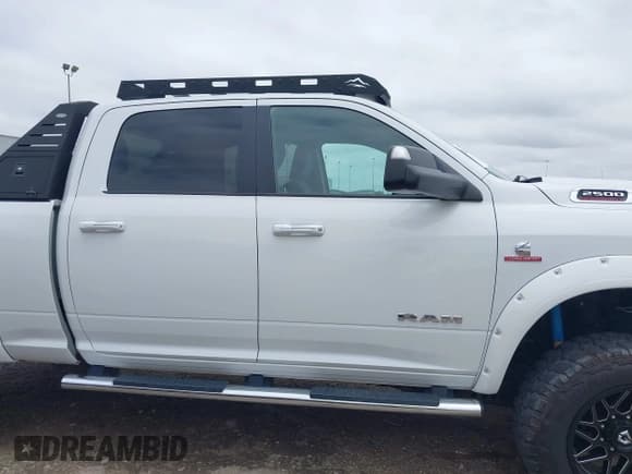✅ 2019 Ram 2500 Big Horn • VIN: 3C6UR5DL7KG587151 • Лот: 42086628. Опубликован ранее на IAAI с пробегом 137 868 миль. Бесплатный доступ к архиву аукционных продаж из США и подробный отчёт об истории автомобиля на DreamBid. Изображение 13.