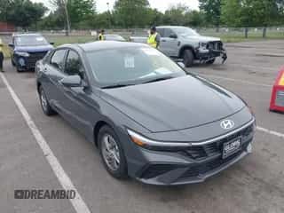 2024 Hyundai Elantra SE с VIN KMHLL4DG7RU844945, выставлен на аукционе IAAI как лот 42993033 с пробегом 12 342 миль миль и . История ставок и продаж доступна на DreamBid. Изображение 1.