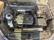 ✅ 2017 Volkswagen Golf R • VIN: WVWVF7AU6HW132090 • Lot: 80894185. Wystawiony na Copart z przebiegiem 86 332 mil. Bezpłatny archiwum sprzedaży aukcyjnych z USA i szczegółowy raport historii pojazdu na DreamBid. Zdjęcie 11.