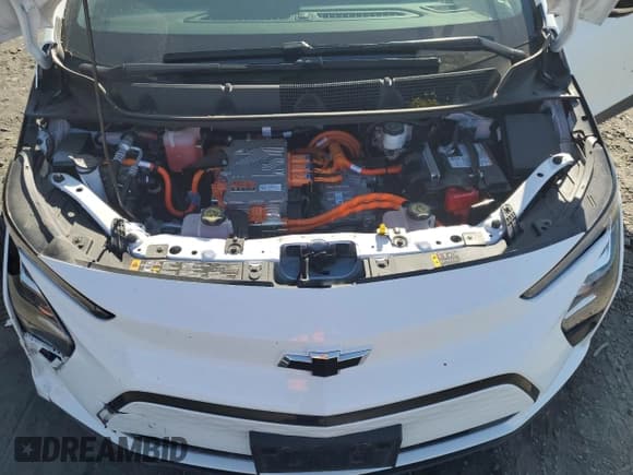 ✅ 2023 Chevrolet Bolt EV 1LT • VIN: 1G1FW6S03P4127748 • Lot: 55466605. Wystawiony na Copart z przebiegiem 10 499 mil. Bezpłatny archiwum sprzedaży aukcyjnych z USA i szczegółowy raport historii pojazdu na DreamBid. Zdjęcie 12.