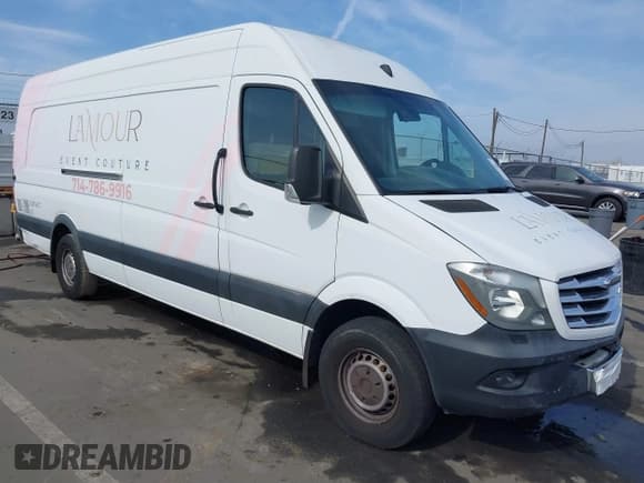 ✅ 2014 Freightliner Sprinter • VIN: WDYPE8DB1E5909471 • Лот: 41470687. Опубликован ранее на IAAI с пробегом Не указан. Бесплатный доступ к архиву аукционных продаж из США и подробный отчёт об истории автомобиля на DreamBid. Изображение 1.