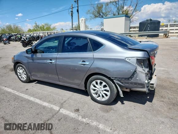 ✅ 2018 Nissan Sentra SV • VIN: 3N1AB7AP3JY295091 • Лот: 81188935. Опубликован ранее на Copart с пробегом 119 690 миль. Бесплатный доступ к архиву аукционных продаж из США и подробный отчёт об истории автомобиля на DreamBid. Изображение 2.
