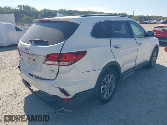 2017 Hyundai Santa Fe SE z VIN KM8SNDHF3HU224776, wystawiony jako IAAI lot #43111085 z przebiegiem Nie podano mil oraz . Historia ofert i sprzedaży dostępna na DreamBid. Obrazek 4.