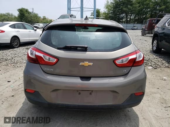 ✅ 2017 Chevrolet Cruze LT • VIN: 3G1BE6SM1HS534313 • Lot: 52442523. Listed on Copart with 62,258 mi. Free auction sales archive from the USA and detailed vehicle history report at DreamBid. Image 6.