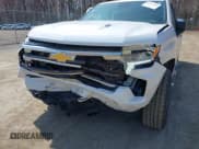 ✅ 2025 Chevrolet Silverado 1500 • VIN: 3GCUKJEL2SG115606 • Лот: 41917657. Опубликован ранее на IAAI с пробегом 10 413 миль. Бесплатный доступ к архиву аукционных продаж из США и подробный отчёт об истории автомобиля на DreamBid. Изображение 6.