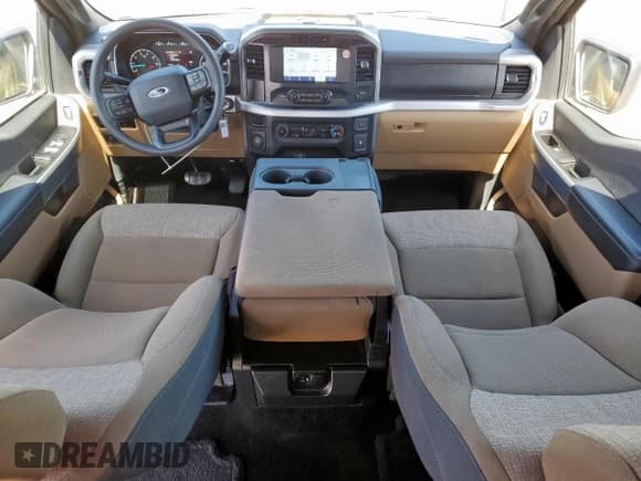 ✅ 2023 Ford F-150 XL • VIN: 1FTEW1C81PKD23631 • Lot: 49216725. Listed on Copart with 32,538 mi. Free auction sales archive from the USA and detailed vehicle history report at DreamBid. Image 8.