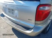 ✅ 2006 Dodge Caravan SXT • VIN: 1D4GP45R26B602097 • Lot: 43888656. Wystawiony na IAAI z przebiegiem 169 068 mil. Bezpłatny archiwum sprzedaży aukcyjnych z USA i szczegółowy raport historii pojazdu na DreamBid. Zdjęcie 6.