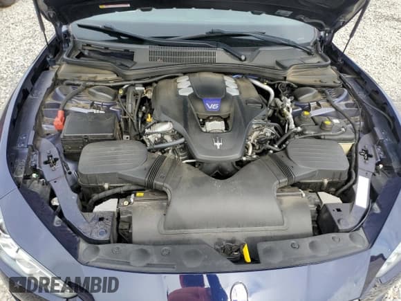 ✅ 2018 Maserati Ghibli S Q4 • VIN: ZAM57YTA6J1269504 • Lot: 70627675. Wystawiony na Copart z przebiegiem 66 869 mil. Bezpłatny archiwum sprzedaży aukcyjnych z USA i szczegółowy raport historii pojazdu na DreamBid. Zdjęcie 11.