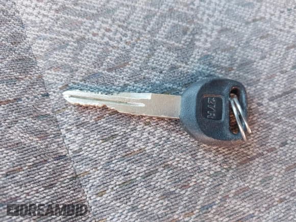 ✅ 2002 Isuzu Rodeo S • VIN: 4S2CK58WX24321556 • Lot: 41405981. Listed on IAAI with 172,590 mi. Free auction sales archive from the USA and detailed vehicle history report at DreamBid. Image 11.