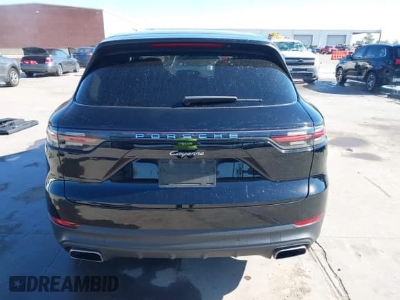 ✅ 2020 Porsche Cayenne • VIN: WP1AA2AY3LDA07215 • Lot: 43631176. Wystawiony na IAAI z przebiegiem 57 294 mil. Bezpłatny archiwum sprzedaży aukcyjnych z USA i szczegółowy raport historii pojazdu na DreamBid. Zdjęcie 17.
