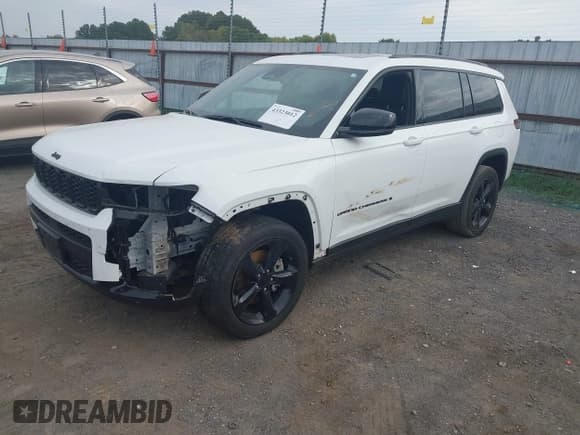 ✅ 2023 Jeep Grand Cherokee Altitude • VIN: 1C4RJKAG3P8743145 • Lot: 43323012. Listed on IAAI with 45,750 mi. Free auction sales archive from the USA and detailed vehicle history report at DreamBid. Image 2.
