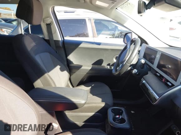 ✅ 2024 Hyundai Ioniq 5 SEL • VIN: KM8KN4DE3RU270039 • Lot: 43470598. Listed on IAAI with 18,057 mi. Free auction sales archive from the USA and detailed vehicle history report at DreamBid. Image 5.