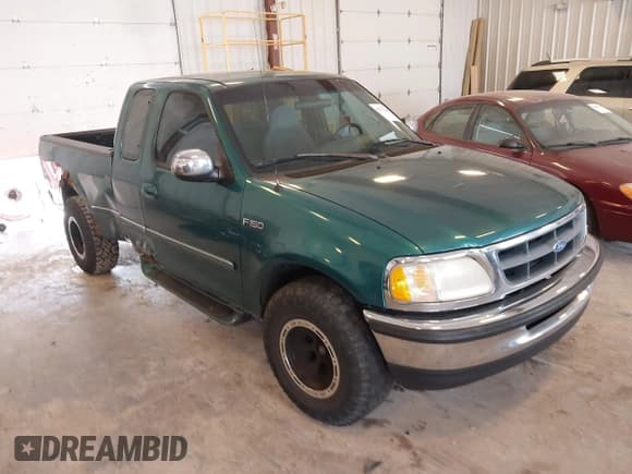 ✅ 1997 Ford F-150 • VIN: 1FTDX1766VNA16744 • Lot: 42578246. Listed on IAAI with 129,699 mi. Free auction sales archive from the USA and detailed vehicle history report at DreamBid. Image 1.