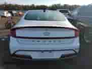 2022 Hyundai Sonata Limited с VIN KMHL54JJ7NA042904, выставлен на аукционе Copart как лот 42278663 с пробегом 29 714 миль миль и . История ставок и продаж доступна на DreamBid. Изображение 6.