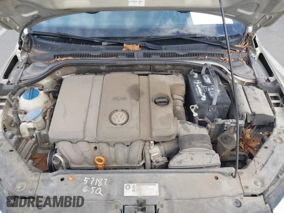 ✅ 2012 Volkswagen Jetta SEL • VIN: 3VWLP7AJ4CM300227 • Lot: 43781524. Listed on IAAI with 180,937 mi. Free auction sales archive from the USA and detailed vehicle history report at DreamBid. Image 10.