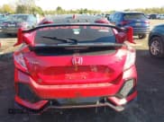 ✅ 2017 Honda Civic Type R Touring • VIN: SHHFK8G71HU202105 • Lot: 43564527. Wystawiony na IAAI z przebiegiem Nie podano. Bezpłatny archiwum sprzedaży aukcyjnych z USA i szczegółowy raport historii pojazdu na DreamBid. Zdjęcie 16.