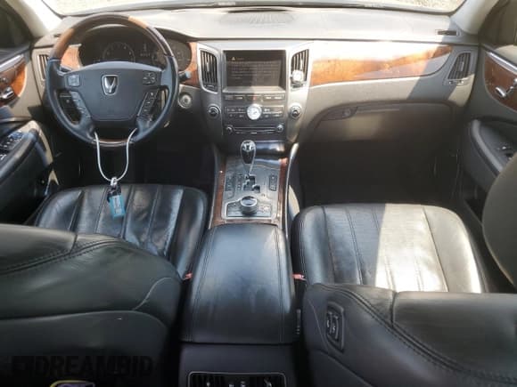 ✅ 2012 Hyundai Equus Ultimate • VIN: KMHGH4JH6CU051482 • Lot: 61741935. Listed on Copart with 129,109 mi. Free auction sales archive from the USA and detailed vehicle history report at DreamBid. Image 8.