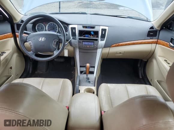 ✅ 2009 Hyundai Sonata Limited • VIN: 5NPEU46F29H509729 • Лот: 81137354. Опубликован ранее на Copart с пробегом 188 114 миль. Бесплатный доступ к архиву аукционных продаж из США и подробный отчёт об истории автомобиля на DreamBid. Изображение 8.