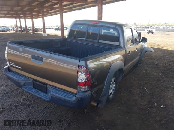 ✅ 2011 Toyota Tacoma • VIN: 5TFJX4CN2BX006035 • Лот: 41789171. Опубликован ранее на IAAI с пробегом 247 222 миль. Бесплатный доступ к архиву аукционных продаж из США и подробный отчёт об истории автомобиля на DreamBid. Изображение 4.