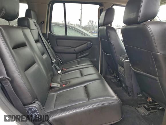 ✅ 2007 Ford Explorer Limited • VIN: 1FMEU75867UA40762 • Lot: 96378905. Wystawiony na Copart z przebiegiem 186 368 mil. Bezpłatny archiwum sprzedaży aukcyjnych z USA i szczegółowy raport historii pojazdu na DreamBid. Zdjęcie 11.