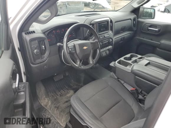 ✅ 2019 Chevrolet Silverado 1500 Work Truck • VIN: 3GCNWAEH4KG164326 • Lot: 82067145. Wystawiony na Copart z przebiegiem 67 496 mil. Bezpłatny archiwum sprzedaży aukcyjnych z USA i szczegółowy raport historii pojazdu na DreamBid. Zdjęcie 8.